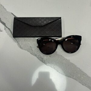 Gucci glasses like new